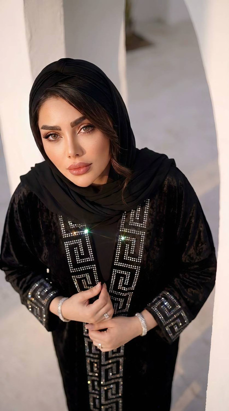 مانتو زنانه عبایی مخمل آینه ای
