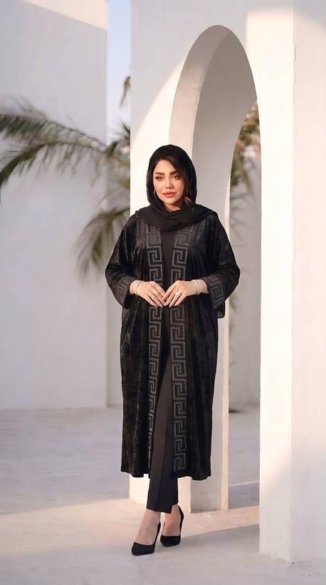 مانتو زنانه عبایی مخمل آینه ای